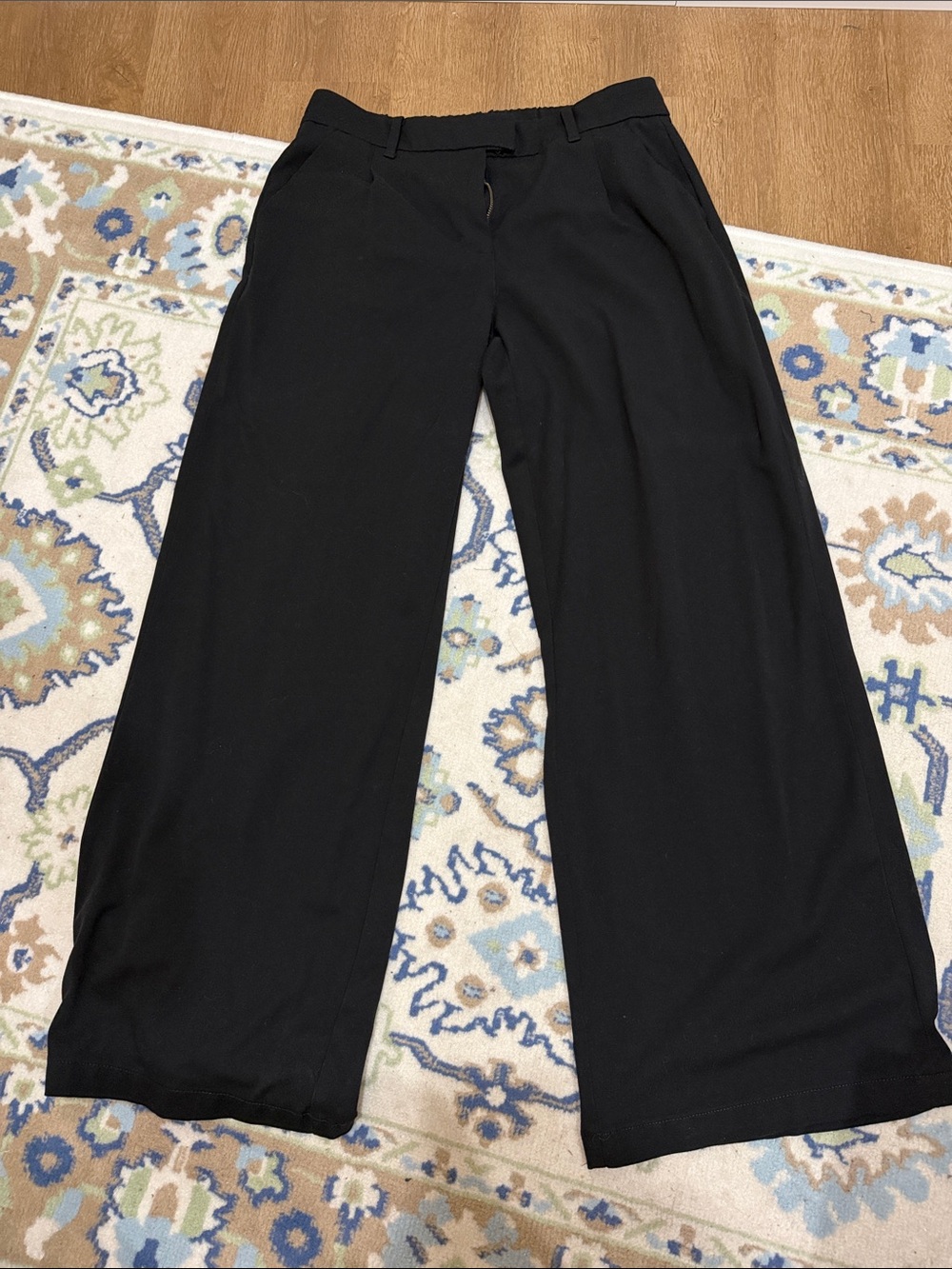 American Eagle Outfitters Black Wide-Leg Trousers with Flared Hem
